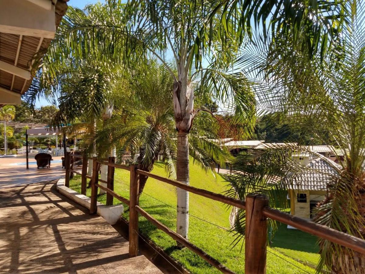Enseada Nautico Apart Flat I Vista Para O Lago Corumba Калдас-Новас Экстерьер фото